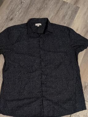 Men's Calvin Klein Black Short-Sleeve Micro Dot Button-Down Shirt